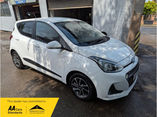 Hyundai i10 1.2 PREMIUM