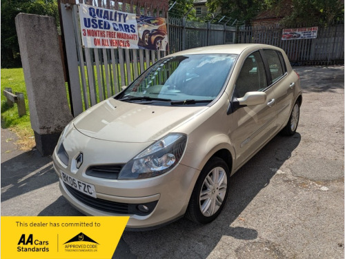 Renault Clio INITIALE 16V