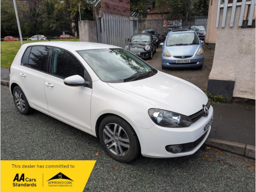 Volkswagen Golf  1.4 TSI SE