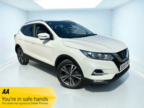 Nissan Qashqai  1.5 dCi N-Connecta Euro 6 (s/s) 5dr