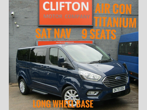 Ford Tourneo Custom  2.0 EcoBlue 130ps Low Roof 9 Seater Titanium