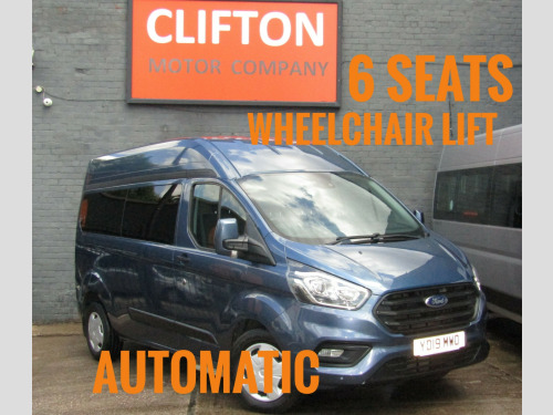 Ford Transit Custom  320 TREND ECOBLUE KOMBI 5-Door