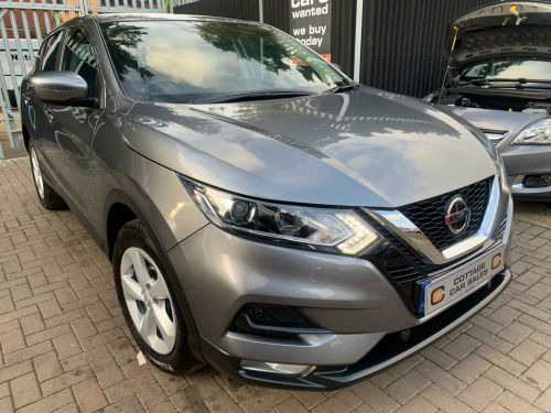 Nissan Qashqai  1.3 DIG-T Acenta Premium Euro 6 (s/s) 5dr