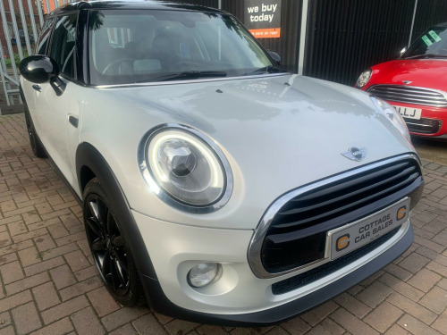 MINI Hatch  1.5 Cooper D Euro 6 (s/s) 5dr