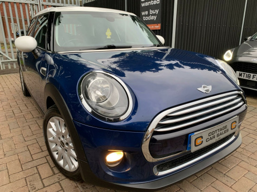 MINI Hatch  1.5 Cooper Euro 6 (s/s) 5dr