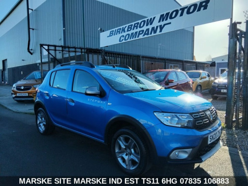 Dacia Sandero Stepway  0.9 TCe Essential Hatchback 5dr Petrol Manual Euro