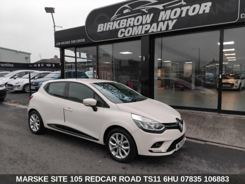 Renault Clio  1.2 16V Dynamique Nav Hatchback 5dr Petrol Manual  