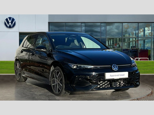 Volkswagen Golf  Golf Hatch Black Edition 1.5 eTSI 150 PS 7-Speed DSG 5 Door 