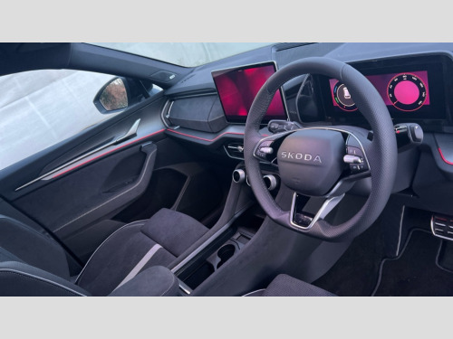 Skoda Kodiaq  Skoda Kodiaq Estate 1.5 TSI iV 204 SportLine 5dr DSG 
