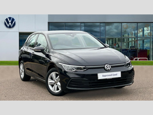 Volkswagen Golf  Golf 8 Life 2.0 TDI 115PS 7-speed DSG 5 Door