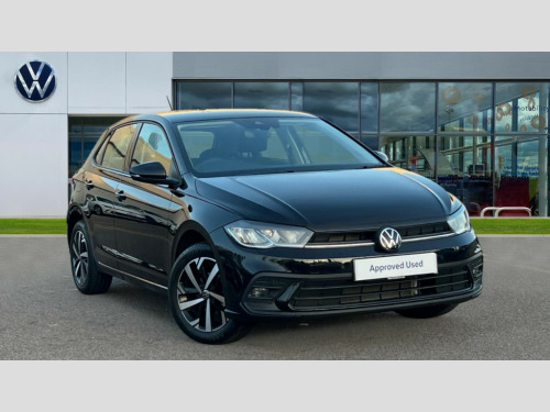 Volkswagen Polo  Polo Life 1.0 TSI 95PS 5-speed Manual 5 Door