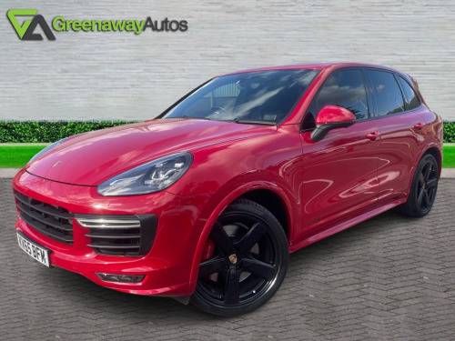 Porsche Cayenne  V6 GTS TIPTRONIC CARMINE RED SPECIAL PAINT