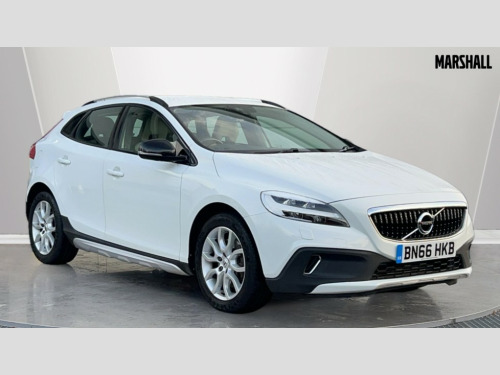 Volvo V40  Volvo V40 Hatchback T3 [152] Cross Country Pro 5dr Geartronic