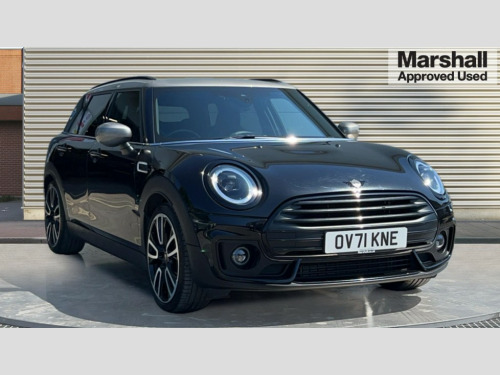 MINI Clubman  CLUBMAN 1.5 Cooper Shadow Edition 6dr Auto