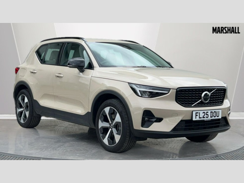 Volvo XC40  XC40 2.0 B3P Plus Dark 5dr Auto