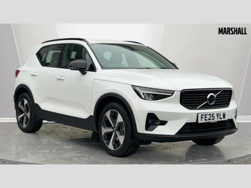 Volvo XC40  XC40 2.0 B3P Plus Dark 5dr Auto