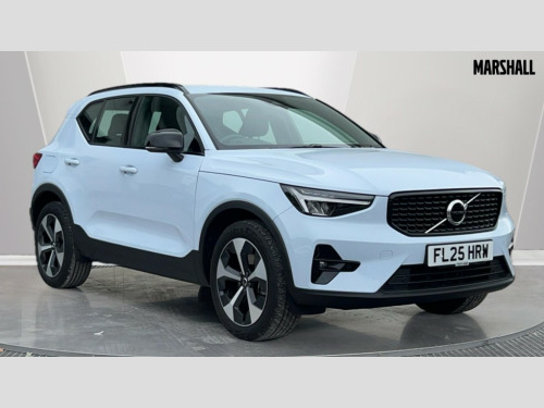 Volvo XC40  XC40 2.0 B3P Plus Dark 5dr Auto