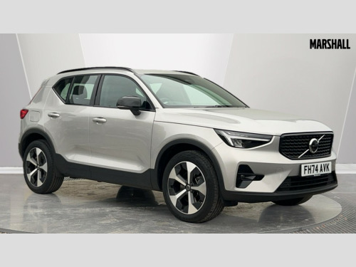 Volvo XC40  XC40 2.0 B3P Plus Dark 5dr Auto