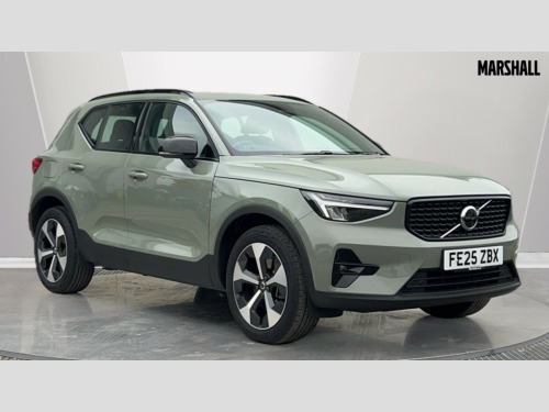 Volvo XC40  XC40 2.0 B3P Plus Dark 5dr Auto