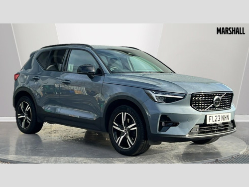Volvo XC40  XC40 2.0 B3P Plus Dark 5dr Auto