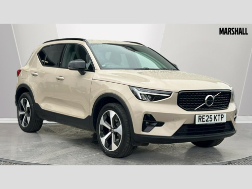 Volvo XC40  XC40 2.0 B4P Plus Dark 5dr Auto 