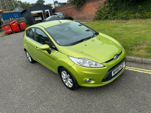 Ford Fiesta  ZETEC 16V 5-Door