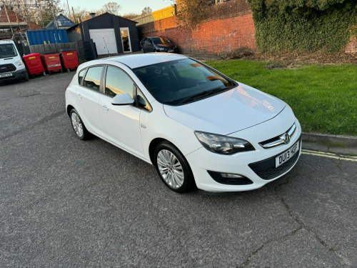 Vauxhall Astra  ENERGY 5-Door