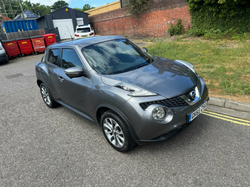 Nissan Juke  TEKNA DIG-T 5-Door