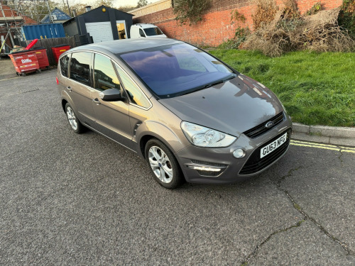 Ford S-MAX  1.6T EcoBoost Titanium MPV 5dr Petrol Manual Euro 5 (160 ps)