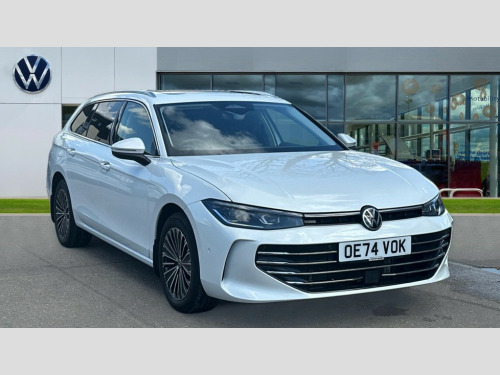 Volkswagen Passat  PASSAT 1.5 eTSI Elegance 5dr DSG