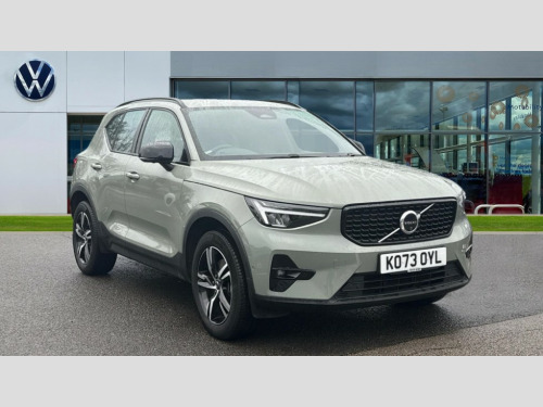 Volvo XC40  XC40 2.0 B4P Plus Dark 5dr Auto 