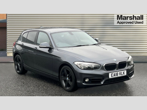 BMW 1 Series  1 SERIES 118i [1.5] Sport 5dr [Nav] Step Auto