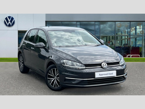 Volkswagen Golf  GOLF 1.6 TDI SE [Nav] 5dr DSG