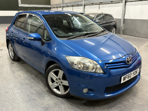 Toyota Auris  1.6 V-Matic SR Hatchback 5dr Petrol Manual Euro 5 (132 ps)