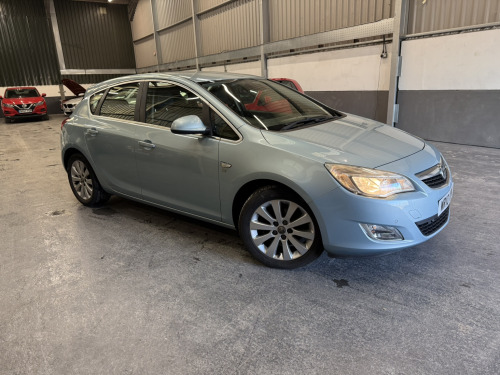 Vauxhall Astra  1.7 CDTi SE Hatchback 5dr Diesel Manual Euro 5 (125 ps)