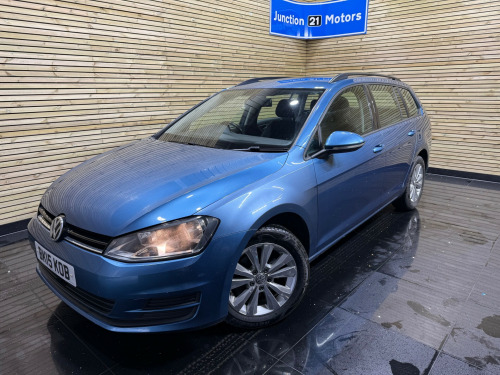 Volkswagen Golf  1.6 TDI BlueMotion Tech SE Estate 5dr Diesel DSG Euro 5 (s/s) (105 ps)