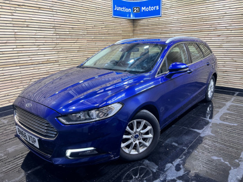 Ford Mondeo  2.0 TDCi Titanium Estate 5dr Diesel Manual Euro 6 (s/s) (150 ps)