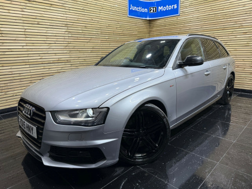 Audi A4 Avant  3.0 TDI V6 Black Edition Estate 5dr Diesel S Tronic quattro Euro 6 (s/s) (N