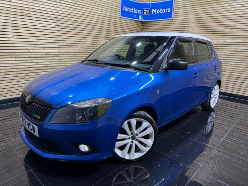 Skoda Fabia  1.4 TSI vRS S2000 Hatchback 5dr Petrol DSG Euro 5 (180 ps)