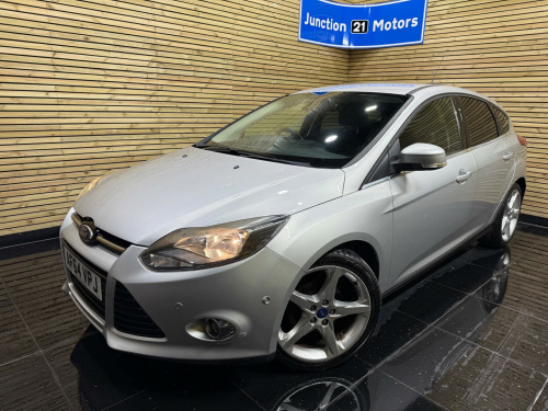 Ford Focus  1.6 TDCi Titanium Navigator Hatchback 5dr Diesel Manual Euro 5 (s/s) (115 p 