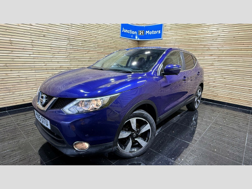 Nissan Qashqai  1.5 dCi n-tec SUV 5dr Diesel Manual 2WD Euro 5 (s/s) (110 ps) 
