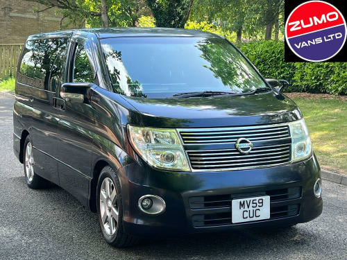 Nissan Elgrand -