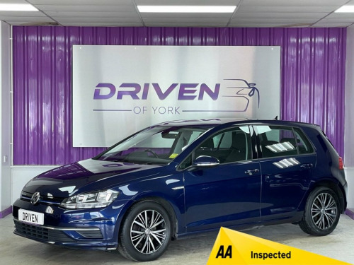 Volkswagen Golf  1.5 TSI EVO GPF SE Hatchback 5dr Petrol DSG Euro 6