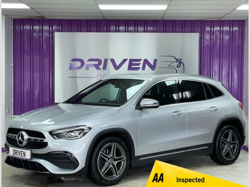 Mercedes-Benz GLA-Class GLA200 1.3 GLA200 AMG Line (Executive) SUV 5dr Petrol 7G-