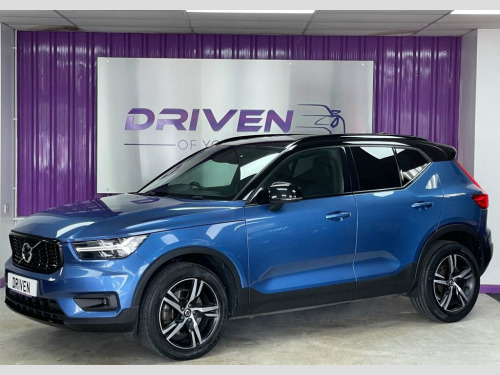 Volvo XC40  2.0 B4 MHEV R-Design SUV 5dr Petrol Hybrid Auto Eu