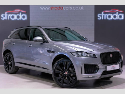 Jaguar F-PACE  2.0 D180 Chequered Flag SUV 5dr Diesel Auto AWD Eu