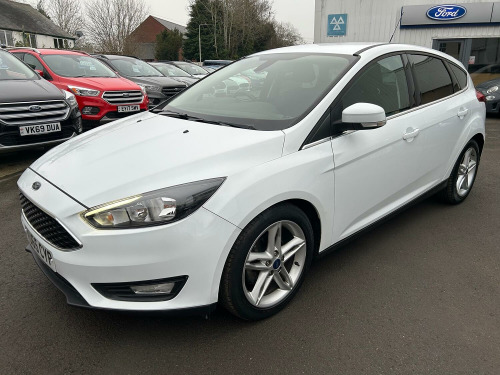 Ford Focus  1.0 T EcoBoost Zetec, one owner with ONLY 26027 miles, new cambelt!