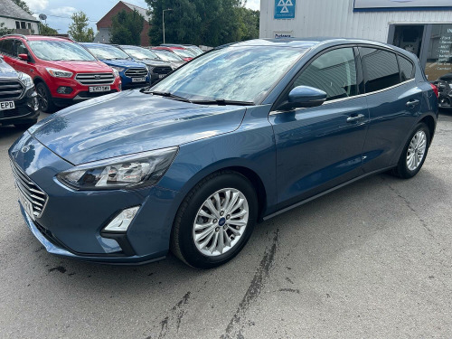 Ford Focus  Titanium 5 Door 1.0L EcoBoost 125PS 8 Speed Automatic