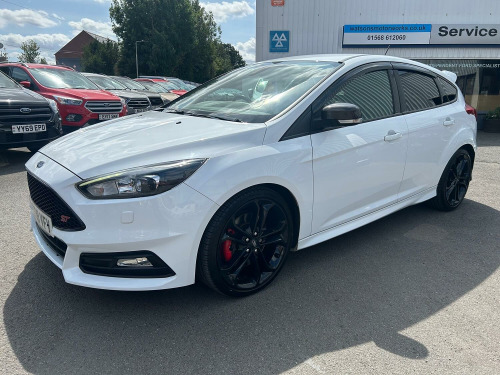 Ford Focus  ST-3 2.0 TDCi 185PS, only 33029 miles, lovely standard condition.