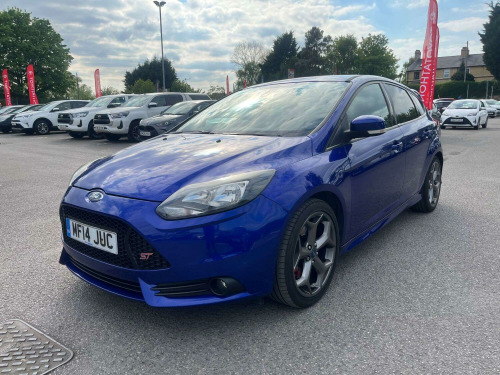 Ford Focus  2.0 T EcoBoost ST-2